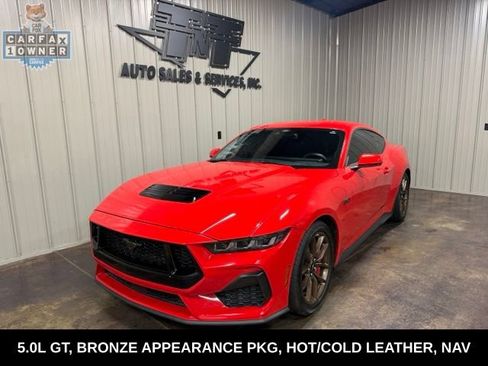 Used 2025 Ford Mustang GT Premium RWD image 1