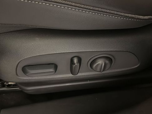 Used 2023 Buick Encore GX Preferred w/ Cold Weather Comfort Package FWD image 10