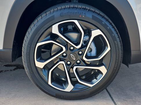 New 2026 Chevrolet Trax RS image 38