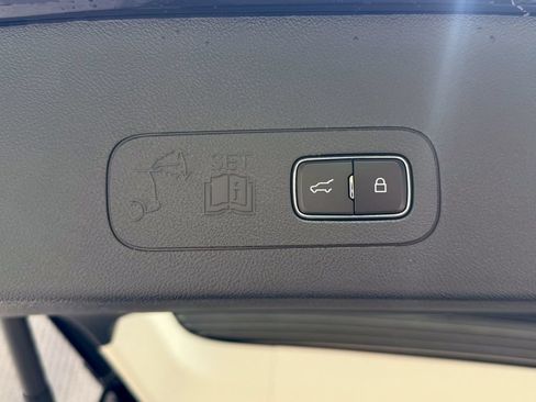New 2026 Lincoln Aviator AWD image 19