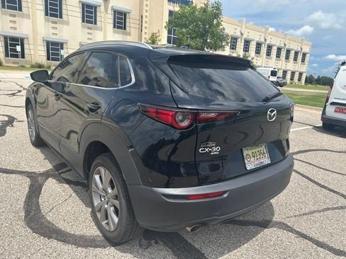 Used 2021 MAZDA CX-30 AWD 2.5 S w/ Premium Package image 6