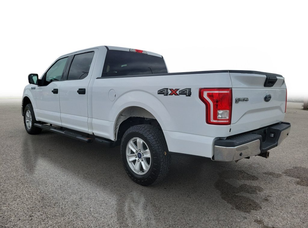 Used 2017 Ford F150 XLT AWD/4WD image 3