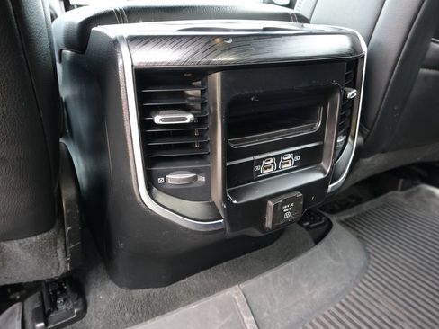 Used 2023 RAM 1500 Laramie AWD/4WD image 28