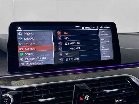 Used 2023 BMW 540i xDrive w/ M Sport Package image 27