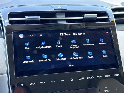 Used 2022 Hyundai Tucson Limited image 30