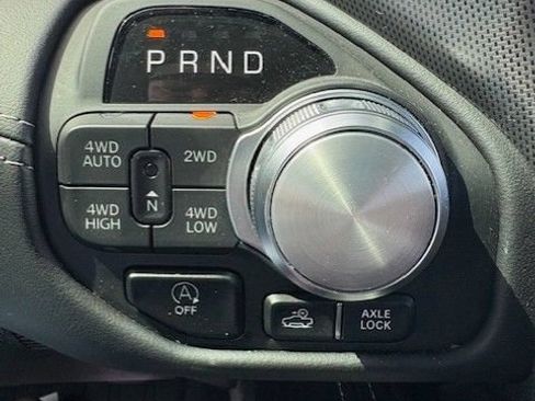Used 2026 RAM 1500 Limited AWD/4WD image 17