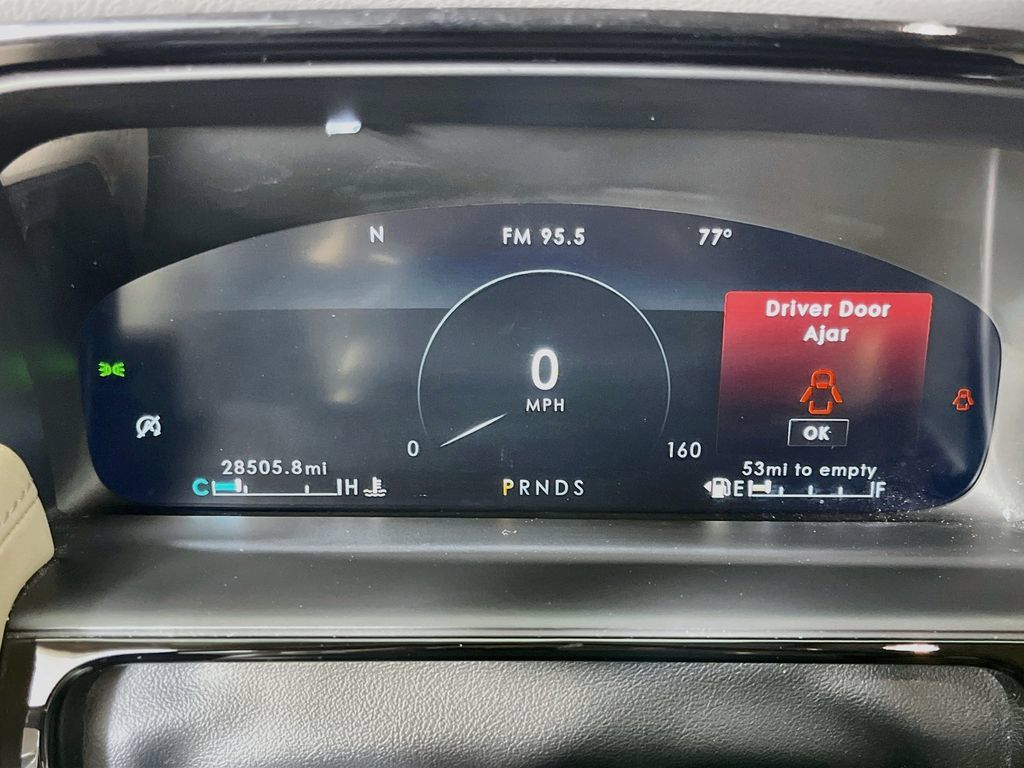 Used 2022 Lincoln Nautilus FWD image 18