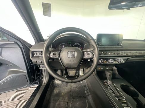 Used 2024 Honda Civic Sport image 14