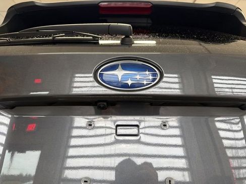 Used 2023 Subaru Outback Premium image 17