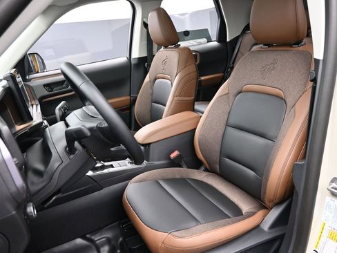 New 2025 Ford Bronco Sport Outer Banks w/ Sasquatch Outer Banks Package image 23