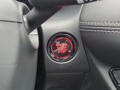 Certified 2024 Honda HR-V EX-L image 29
