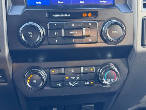 Used 2022 Ford F250 XL w/ Power Equipment Group image 11