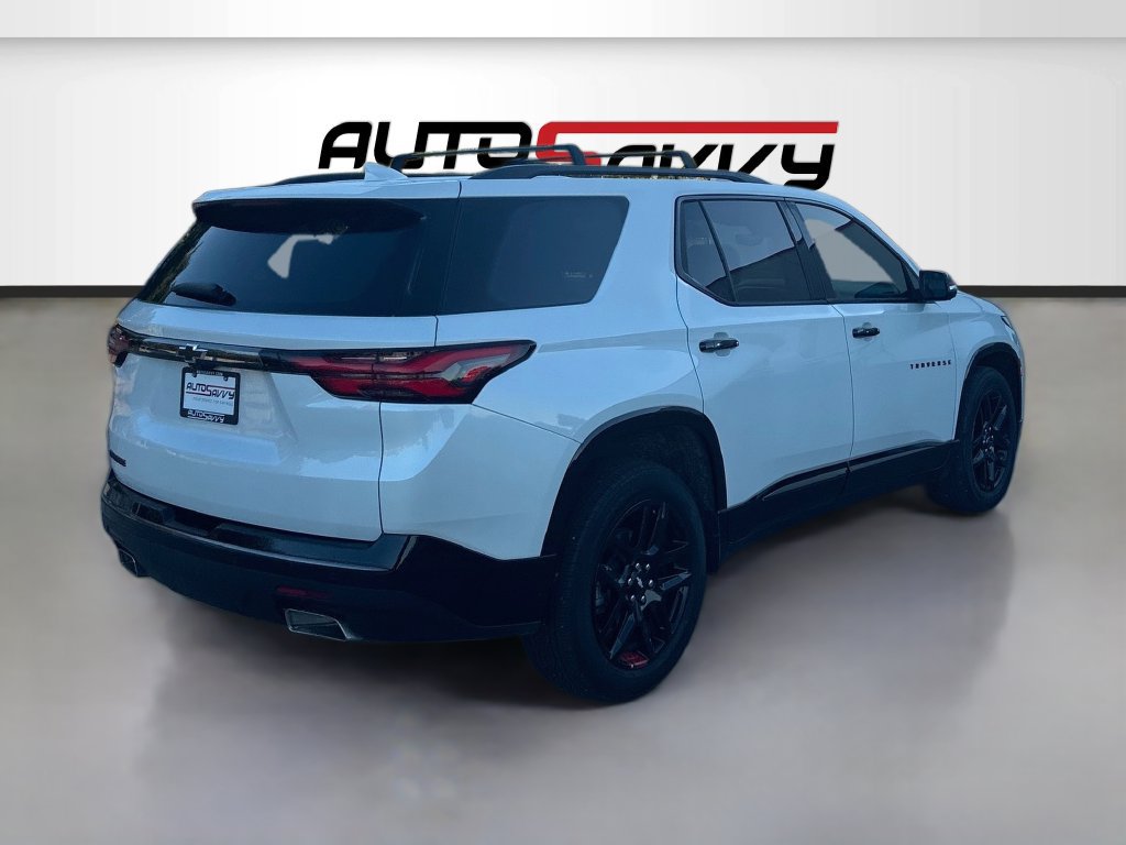 Used 2023 Chevrolet Traverse Premier w/ Redline Edition FWD image 7