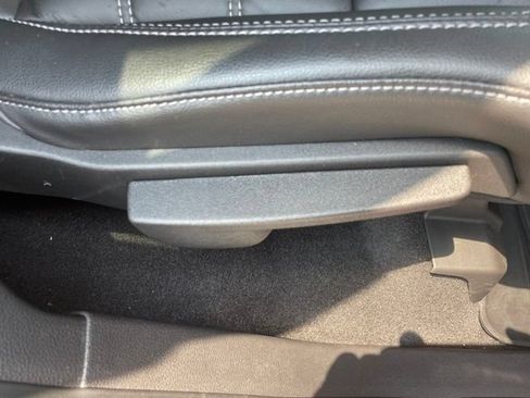 Used 2018 Ford Escape Titanium FWD image 56