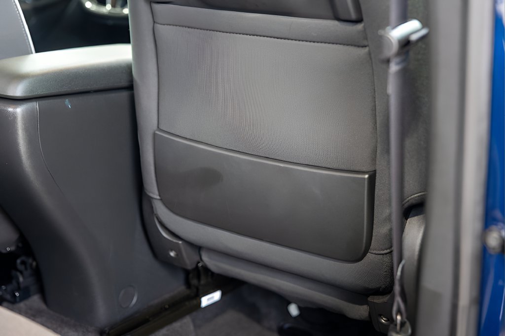 Used 2023 Chevrolet TrailBlazer LT FWD image 60