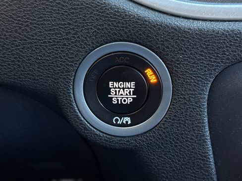 Used 2020 Dodge Charger Scat Pack image 27