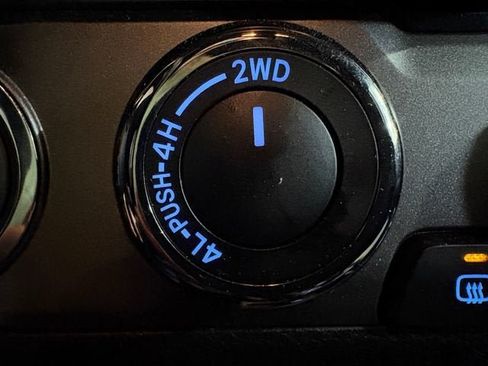 Used 2023 Toyota Tacoma TRD Sport w/ Advanced Technology Package AWD/4WD image 16
