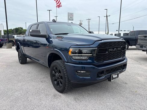 Used 2022 RAM 2500 Limited w/ Night Edition AWD/4WD image 8