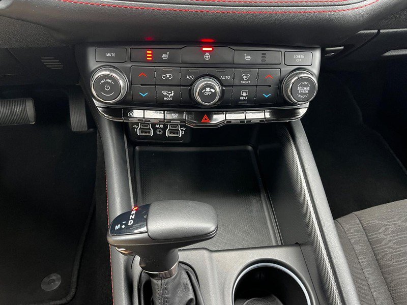 Used 2024 Dodge Durango GT AWD/4WD image 21