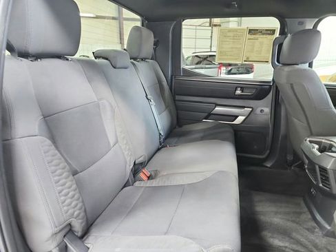 Used 2025 Toyota Tundra SR5 AWD/4WD image 39