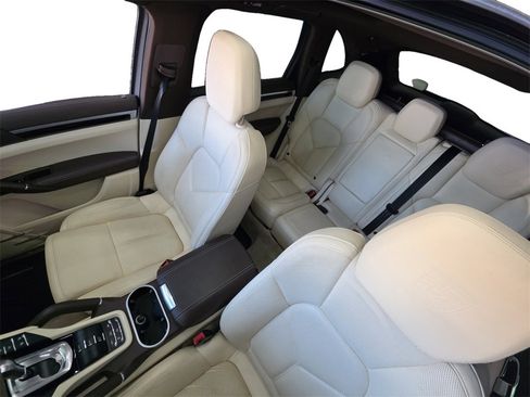 Used 2017 Porsche Cayenne S Platinum w/ Premium Package Plus (Pjy) image 13