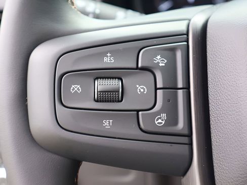 Used 2024 GMC Yukon XL AT4 w/ AT4 Premium Package AWD/4WD image 26