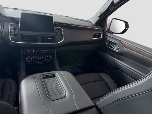 Used 2023 Chevrolet Tahoe High Country image 18