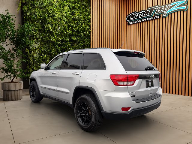 Used 2012 Jeep Grand Cherokee Laredo w/ Laredo E Group AWD/4WD image 26