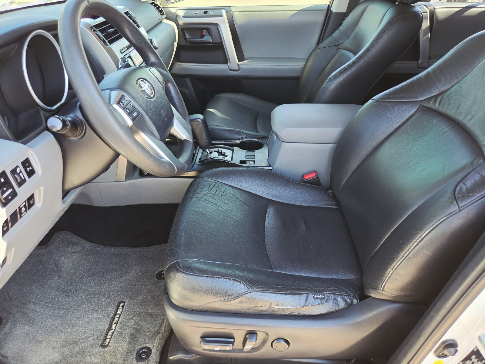Used 2013 Toyota 4Runner SR5 w/ Convenience Pkg RWD image 11