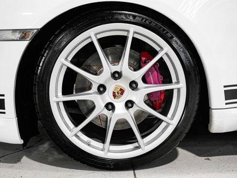 Used 2012 Porsche Cayman R image 42