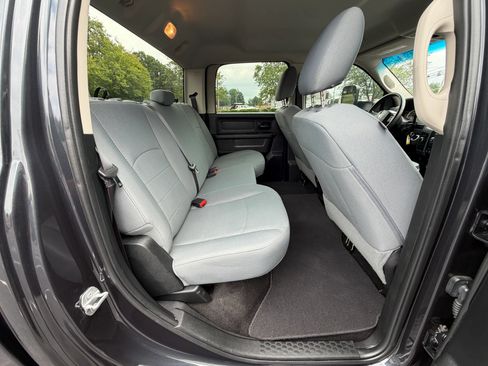 Used 2017 RAM 3500 Tradesman w/ Chrome Appearance Group AWD/4WD image 22