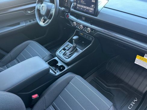 Used 2026 Honda CR-V Sport image 6