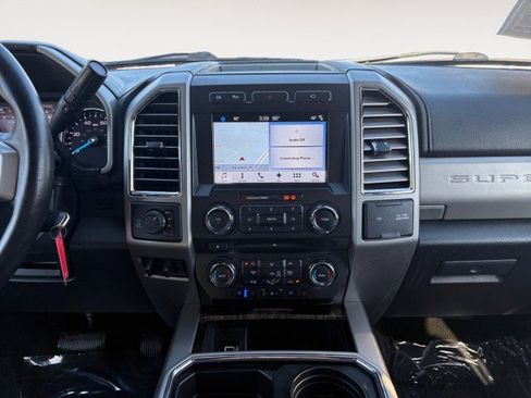 Used 2017 Ford F250 Lariat w/ Chrome Package AWD/4WD image 8