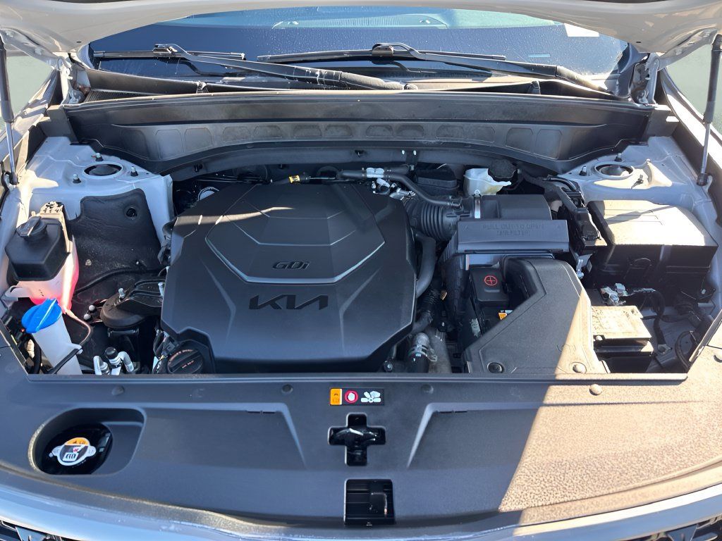 Used 2023 Kia Telluride SX X-Line AWD/4WD image 32