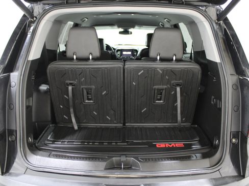Used 2023 GMC Acadia AT4 w/ Technology Package image 33