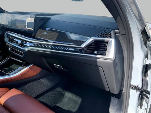 Used 2026 BMW X5 M60i w/ Executive Package AWD/4WD image 17