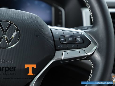 Used 2023 Volkswagen Atlas Cross Sport SE w/ Panoramic Sunroof Package AWD/4WD image 61