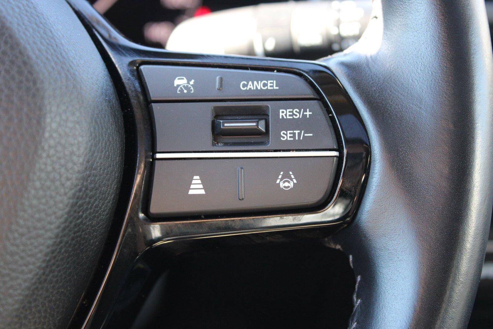 Used 2025 Honda CR-V EX-L image 31