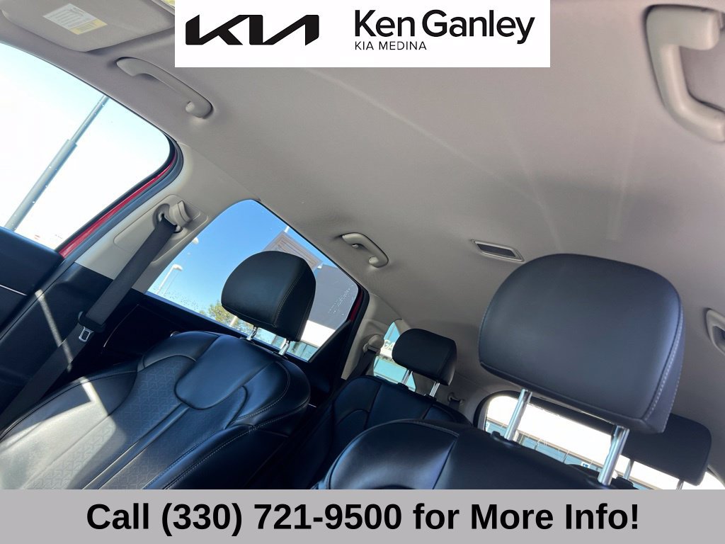 Certified 2022 Kia Sorento S AWD/4WD image 41