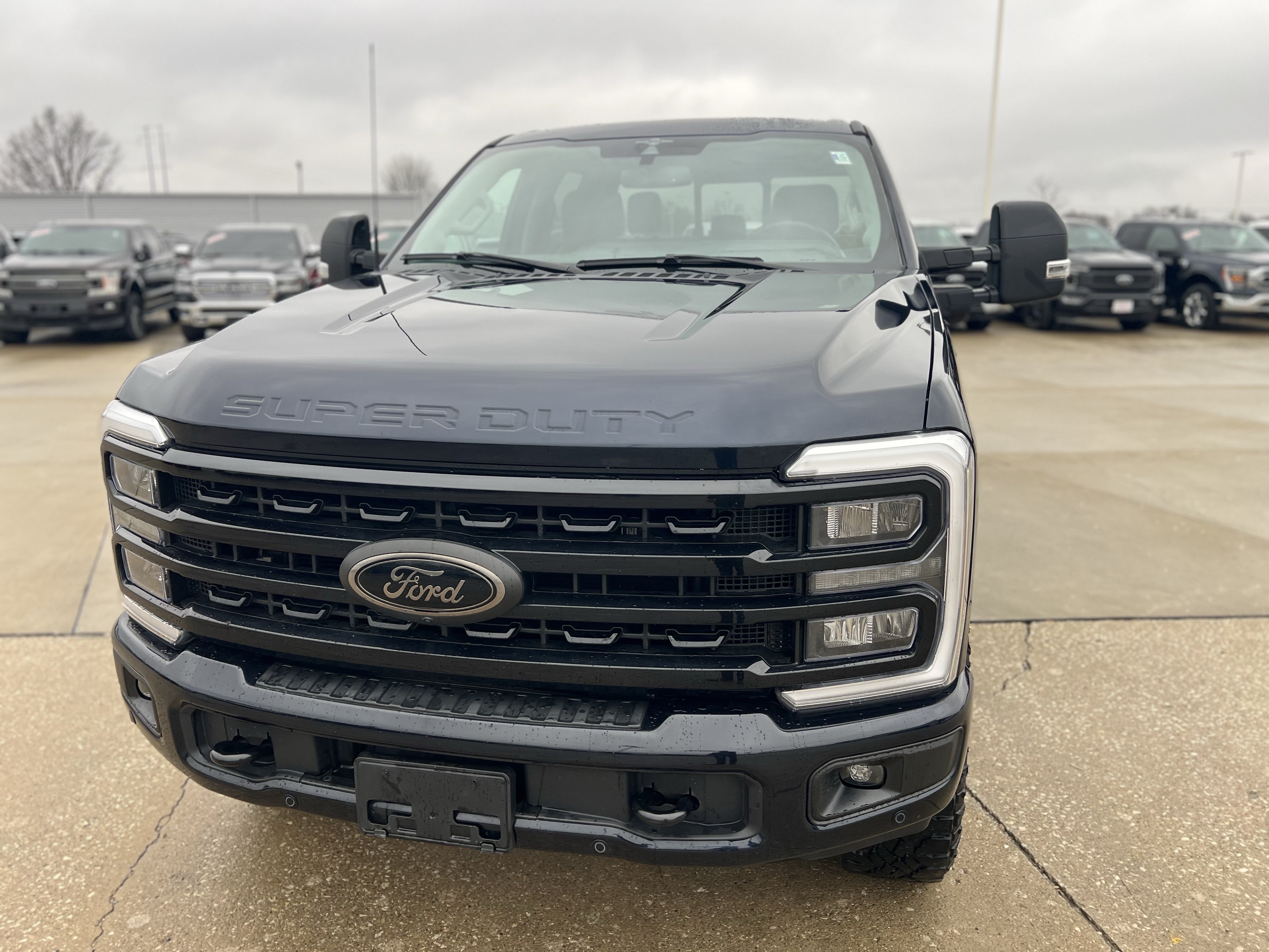 Used 2023 Ford F250 Lariat w/ Lariat Ultimate Package AWD/4WD image 16