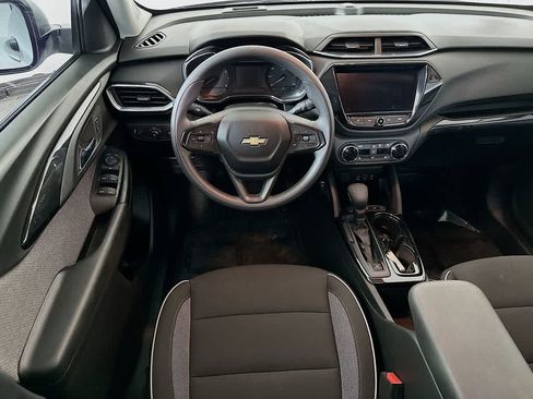 Used 2023 Chevrolet TrailBlazer LT w/ Convenience Package AWD/4WD image 10
