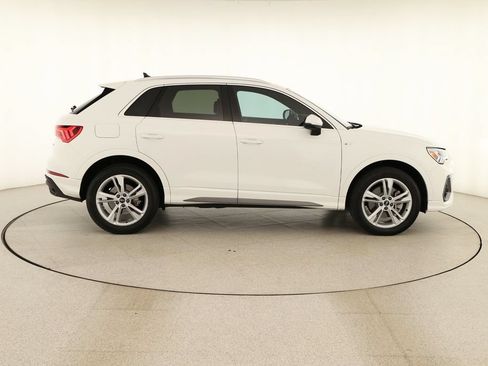 Certified 2023 Audi Q3 2.0T Premium Plus w/ Premium Plus Package AWD/4WD image 8