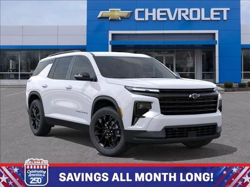 New 2026 Chevrolet Traverse LT w/ Midnight/Sport Edition FWD image 7