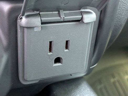 Used 2021 GMC Sierra 1500 Denali w/ Denali Carbonpro Edition image 22