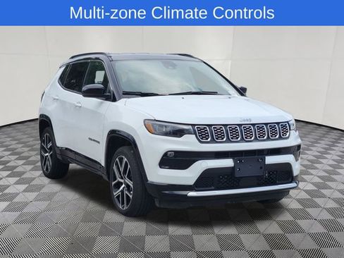 Used 2025 Jeep Compass Limited w/ Elite Group image 2