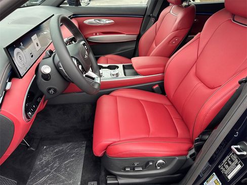 New 2026 Genesis GV70 2.5T Sport Prestige image 9