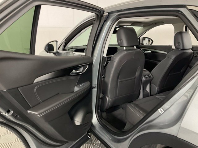 Used 2024 Buick Envision Preferred AWD/4WD image 33