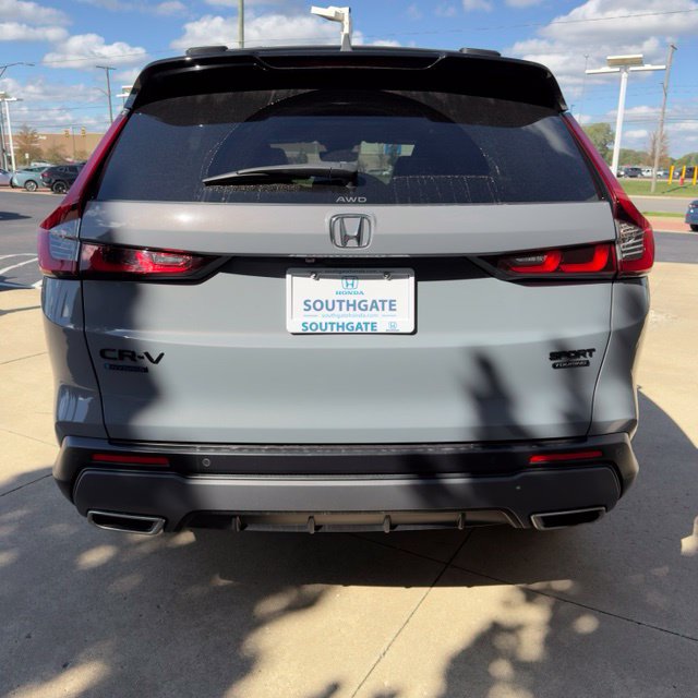 Certified 2026 Honda CR-V Sport Touring image 4