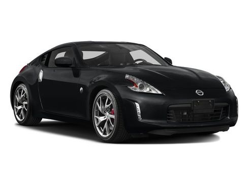 Used 2017 Nissan 370Z Coupe image 9