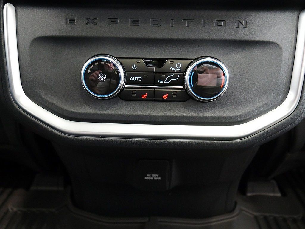 New 2027 Ford Expedition Tremor w/ Driver's Package AWD/4WD image 33